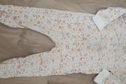 baby sleepsuit