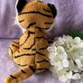 Russ Berrie Shining Stars Tiger Plush 8" Image 4