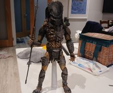 Hot toy mms66 Predator figure 1/6 scale 35cm tall