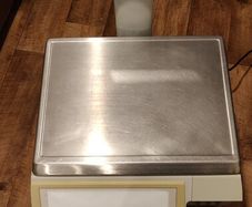 Avery Berkel M202 Scales