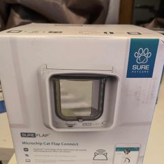 Microchip pet door