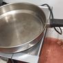steam Iron & Stainless Steel Frying Pan Image 5