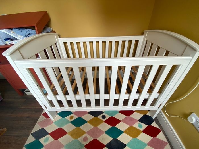 Cot & cot bed