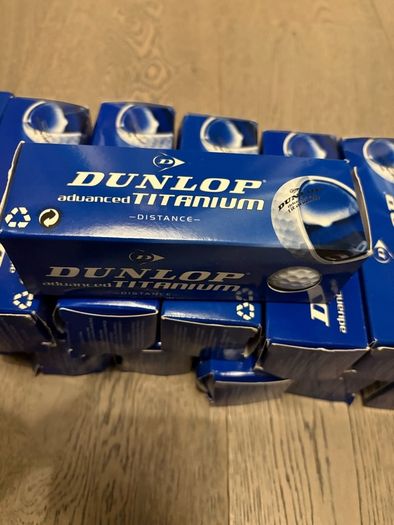 Dunlop Titanium Advanced Distance