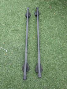 Thule 127cm SquareBar Roof Rack System (Raised Rails) + Keys