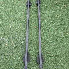 Thule 127cm SquareBar Roof Rack System (Raised Rails) + Keys