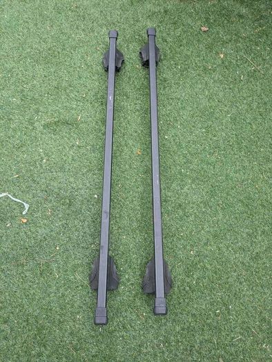 Thule 127cm SquareBar Roof Rack System (Raised Rails) + Keys