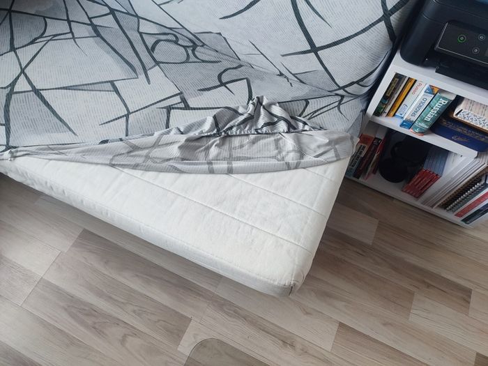 ikea 2 seats sofa bed