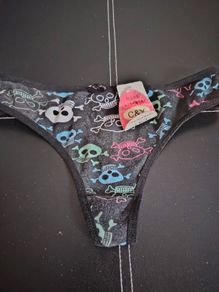 Women Underver