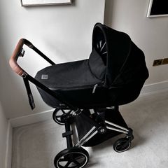 Cybex ePriam, with toddler chair and newborn bassinet with car seat adaptors