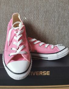 Girl's runners NEW size UK 2