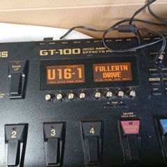 Boss GT 100