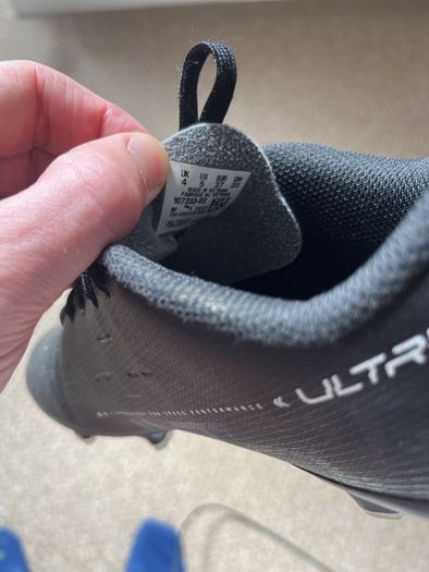 football boots puma