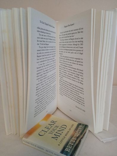 The Daily Telegraph Third Book of Obituaries: Entertainers Edited by Hugh Massingberd (GT388)