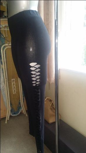 Oasis black fancy ripped leggins size XS  UK8 EUR36 Postage included