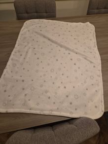 Blanket and swaddle bundle