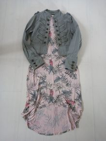 Girls dress