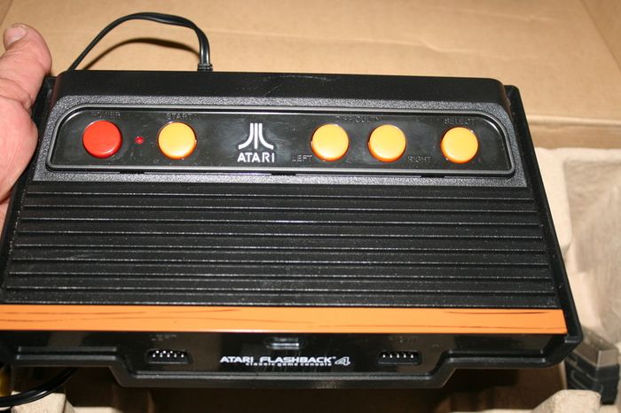 Flashback 4 Atari Classic Game Console