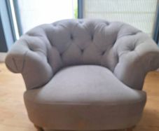 Free tub chair