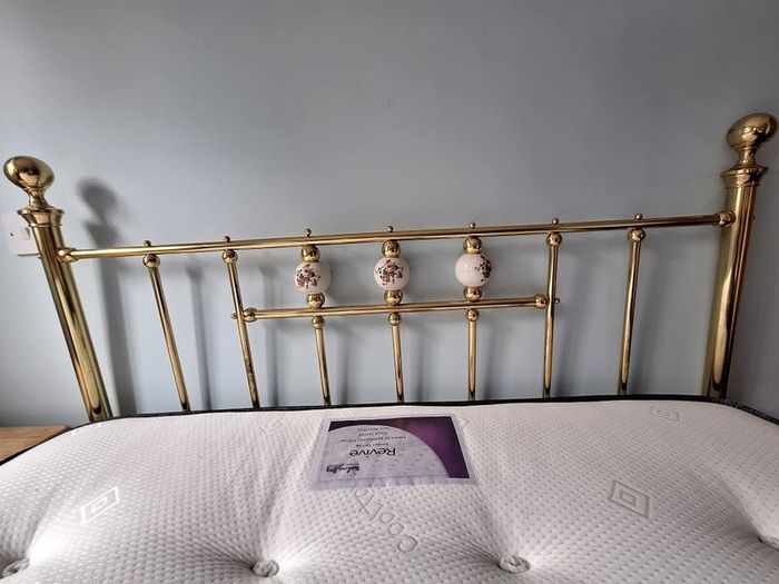Double Bed