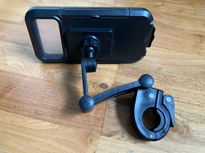 Waterproof And Anti-fog Mobile Phone Holder For Bicycle