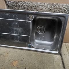 Kitchen sink