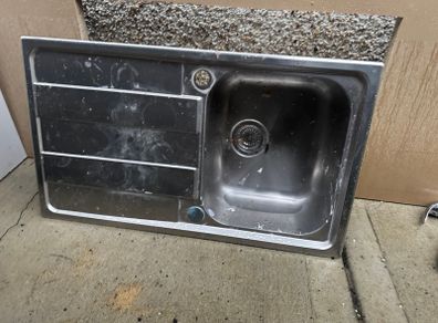 Kitchen sink