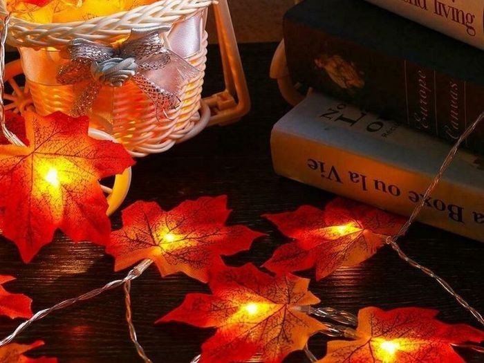 Artificial  maple Leaves Vine with lights
