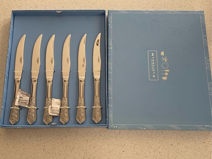 Newbridge knive set