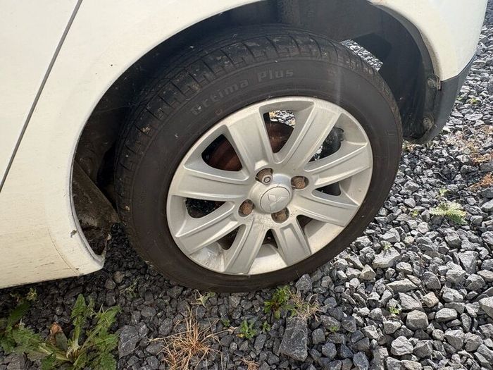 Car for parts