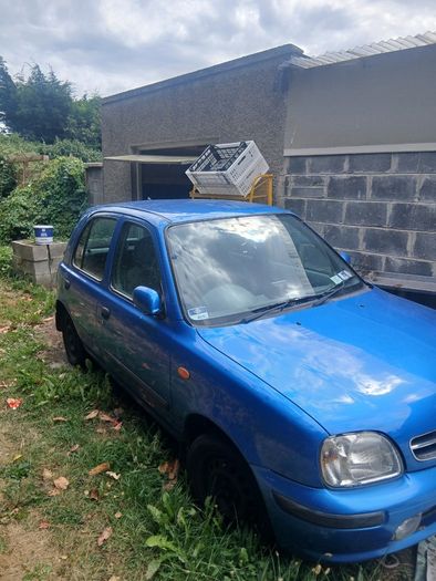2000 Nissan Micra