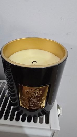 Dark Pomegrante Candle