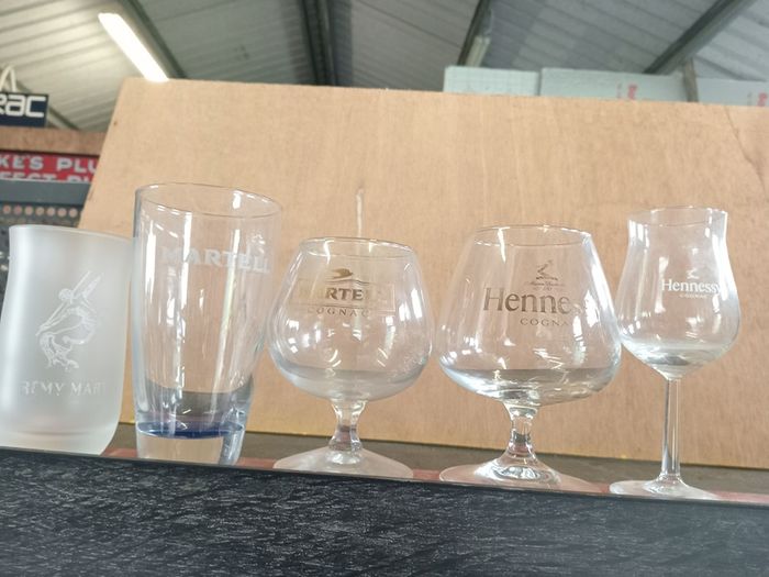 antiques whiskey glasses