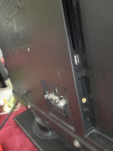 TV flat old