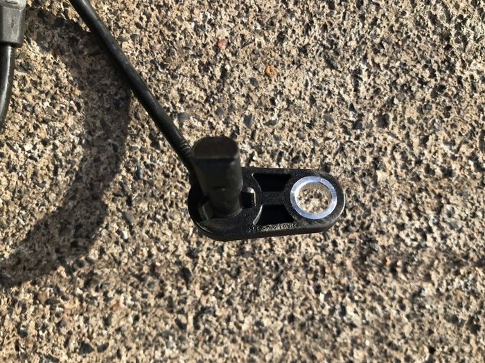 Nissan Note Rear RH ABS Sensor (New in box)