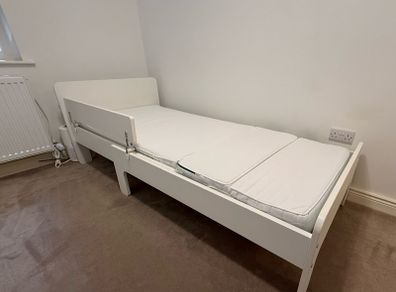 Kids extendable bed (Ikea SLAKT)