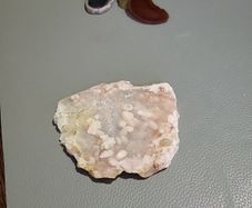 Quartz agate jasper slice