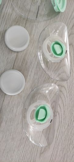 Elvie pump + Elvie Curve