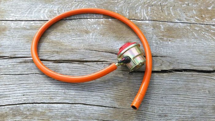 Gas regulator