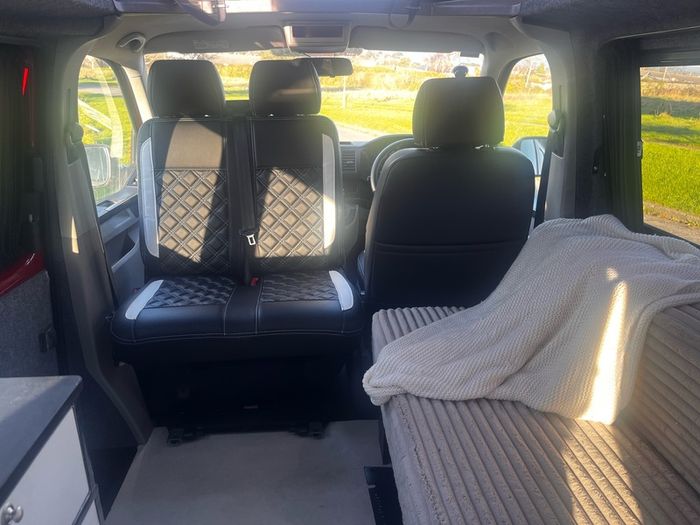 VW Transporter Camper