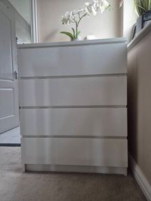 white chest of drawers