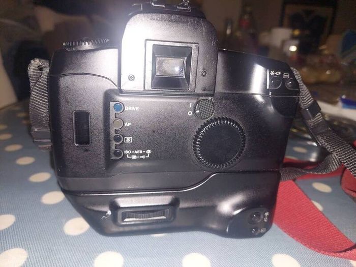 Canon EOS 5  35mm film camera