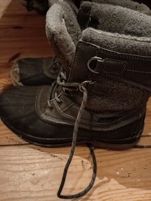 Mens work/hiking boot size 8