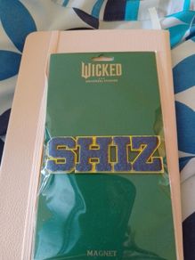 Wicked 2024 Universal Studios Shiz University Magnet Wiza