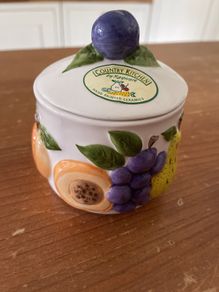 Rayware jam jar