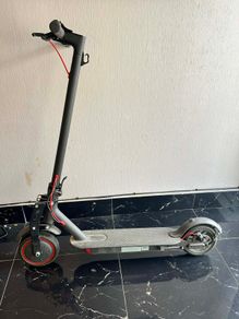 Xiaomi Mi Essential Electric Scooter