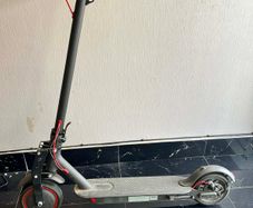 Xiaomi Mi Essential Electric Scooter