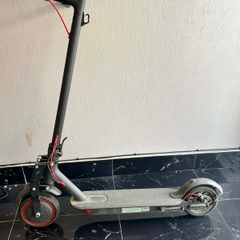 Xiaomi Mi Essential Electric Scooter