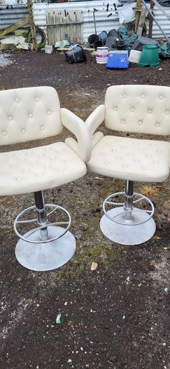 2 Cream Faux Leather Swivel Bar Stools / Kitchen Island Chairs
