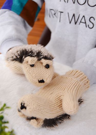 Cute Winter Hedgehog Gloves/Mittens